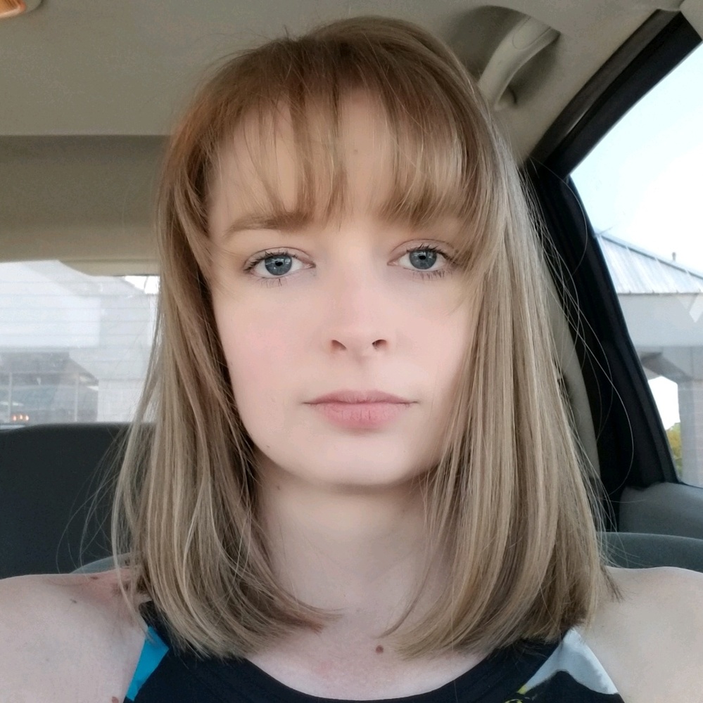 Meet your Posher, Brandi